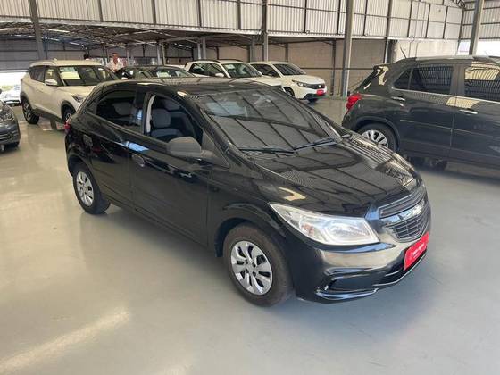 CHEVROLET ONIX 1.0 MPFI LS 8V FLEX 4P MANUAL CHEVROLET ONIX 1.0 MPFI LS 8V FLEX 4P MANUAL